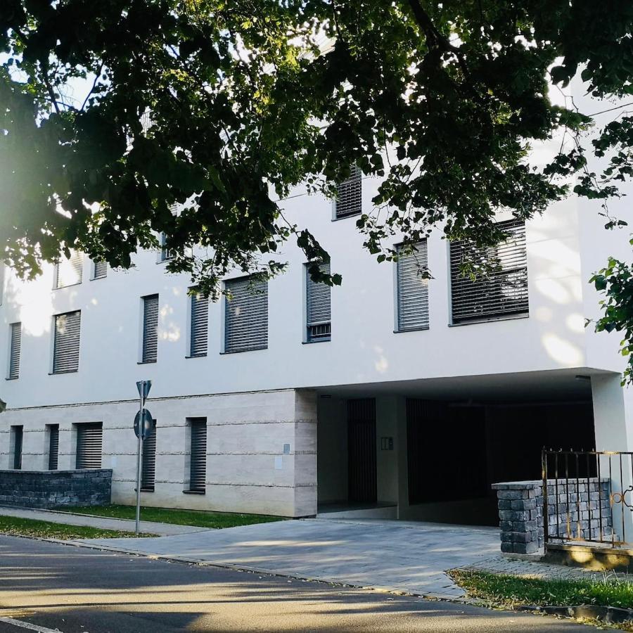 Atrium Apartman Heviz Mit Panoramaterrasse Und Tiefgarage מראה חיצוני תמונה
