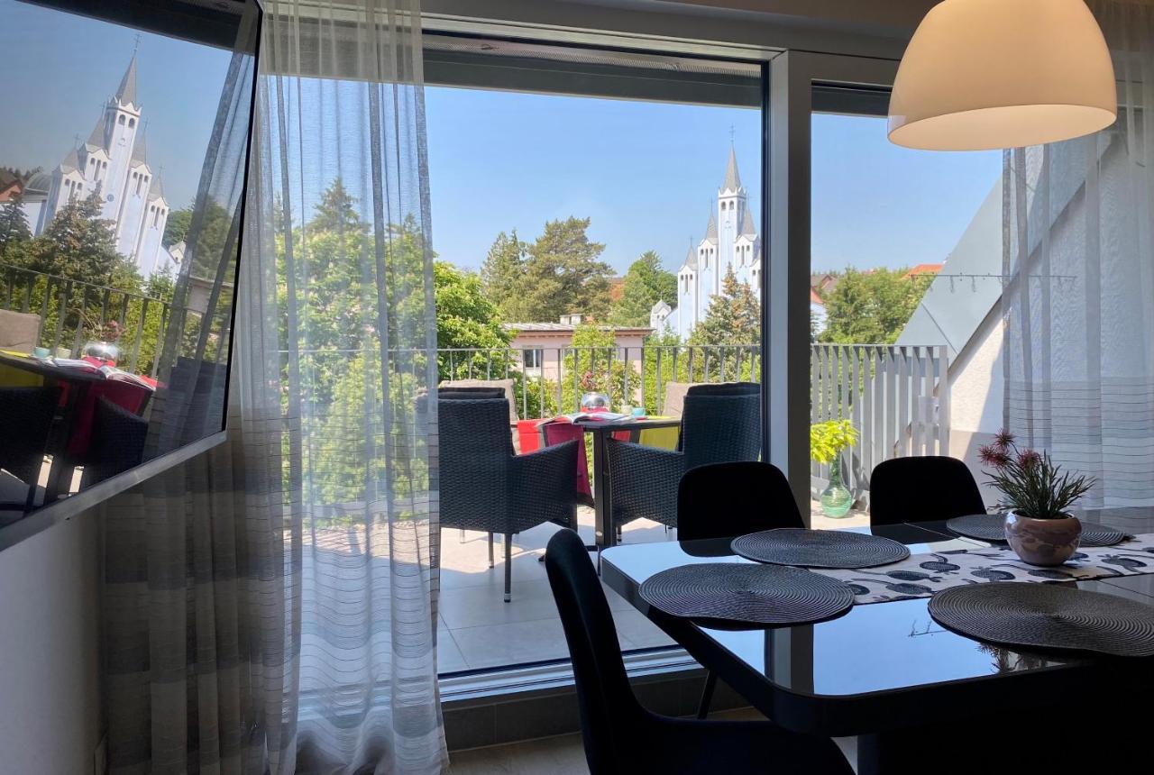 Atrium Apartman Heviz Mit Panoramaterrasse Und Tiefgarage מראה חיצוני תמונה